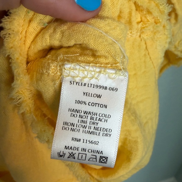 Vici Casual Button Down in Sunny Yellow - Picture 5 of 6